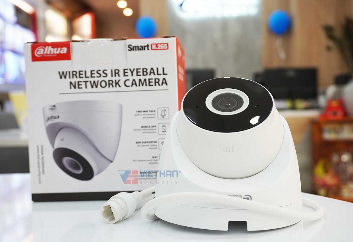 Wi-Fi камера внутренняя Dahua DH-IPC-HDW1430DT-STW